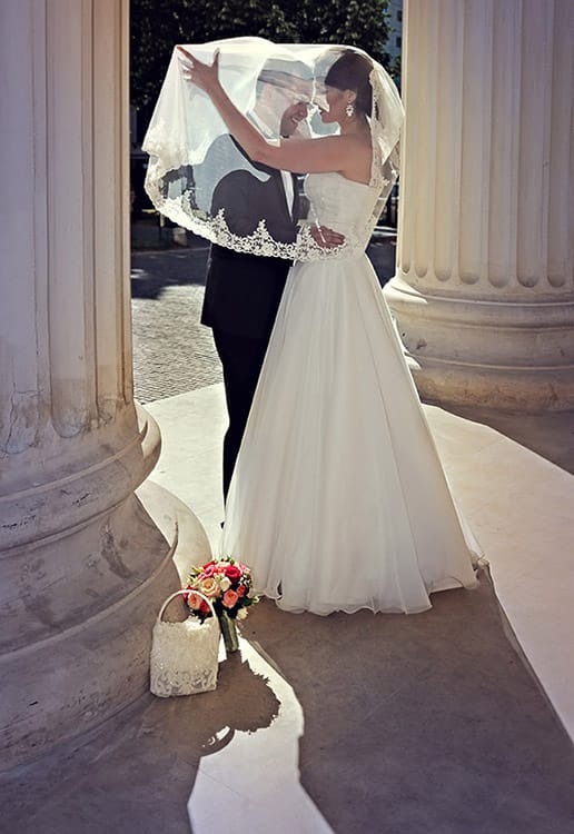 Cat costa un fotograf de nunta